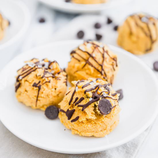Pumpkin Cookie Dough Bites