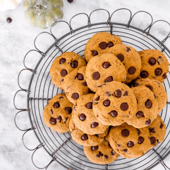 Pumpkin Spice Chocolate Chip Cookie