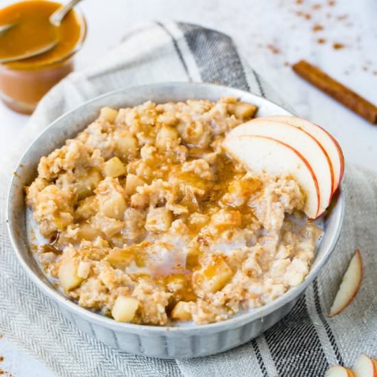 Apple Pie Slow Cooker Oatmeal