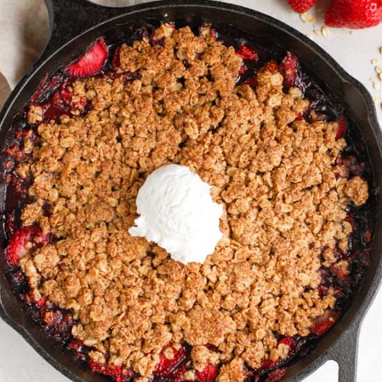 Healthy Strawberry Crisp
