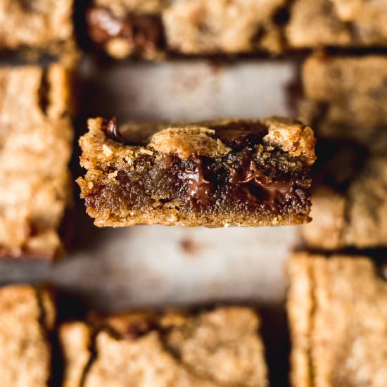 low-carb blondies (gf, dairy-free)