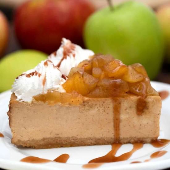 Apple Pie Caramel Cheesecake