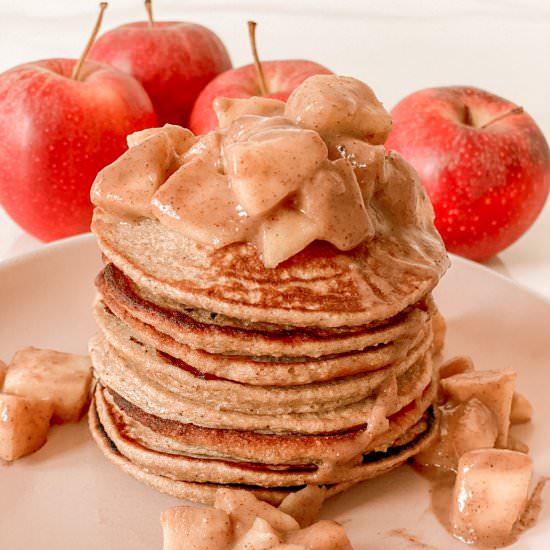 Apple Cinnamon Pancakes