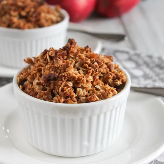 Healthy Mini Apple Crisp