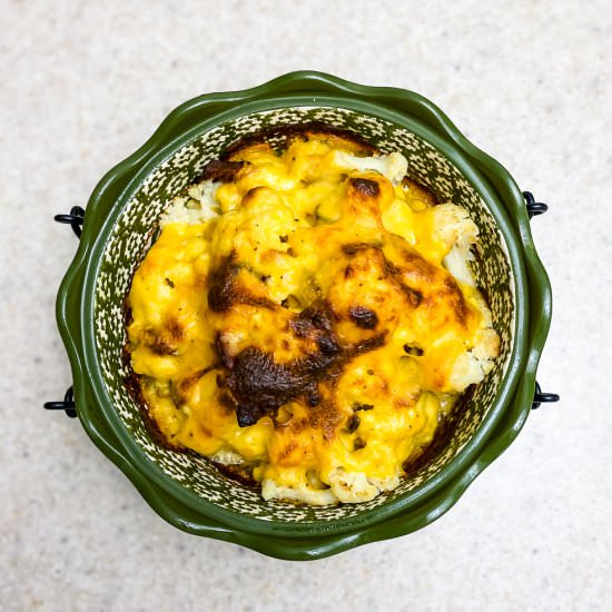 Baked Cheesy Cauliflower with Bacon