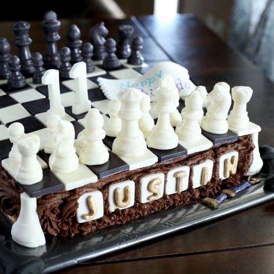 Caramel cake/chess cake