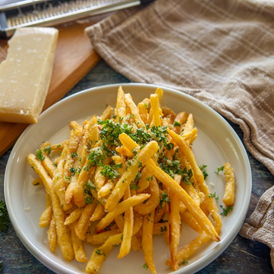 Easy Parmesan Garlic Pomme Frites