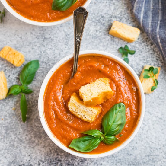 Instant Pot Tomato Soup