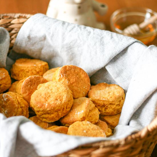 Simple Pumpkin Biscuits