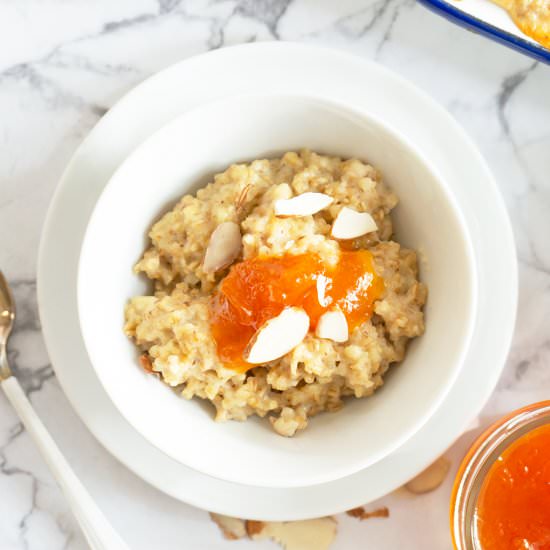 Almond Croissant Oatmeal