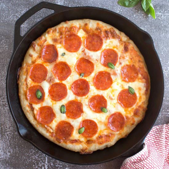 The Best Cast Iron Pan Pizza
