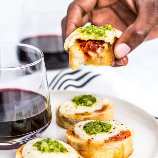 Roasted cherry tomato crostini