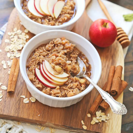 Apple Cinnamon Stovetop Oatmeal