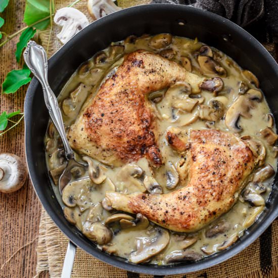 Chicken in Creamy Mushroom Sauce