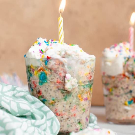 Cake Batter Overnight Oats