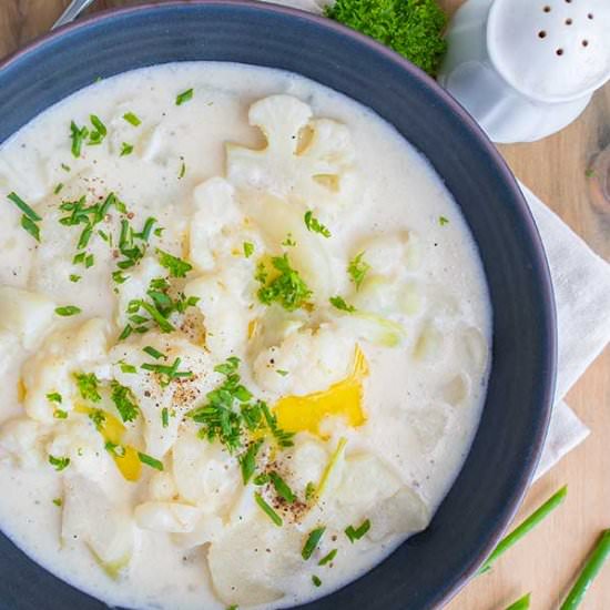 Creamy Potato and Cauliflower Soup