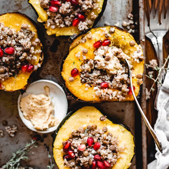 Vegan Quinoa Stuffed Acorn Squash