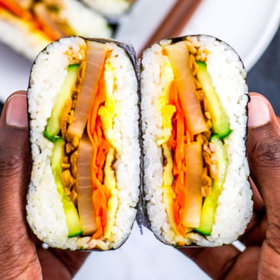 Kimbap Onigirazu