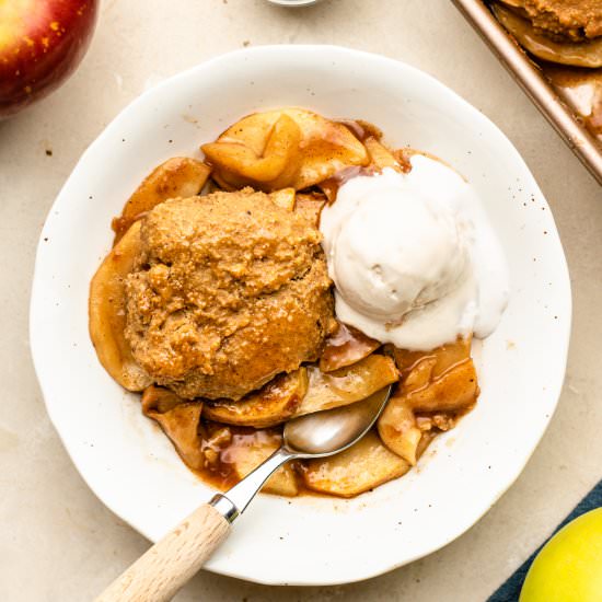 easy vegan apple cobbler