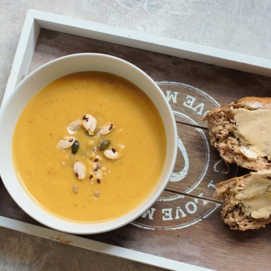 Vegan Cream of Pumpkin Soup