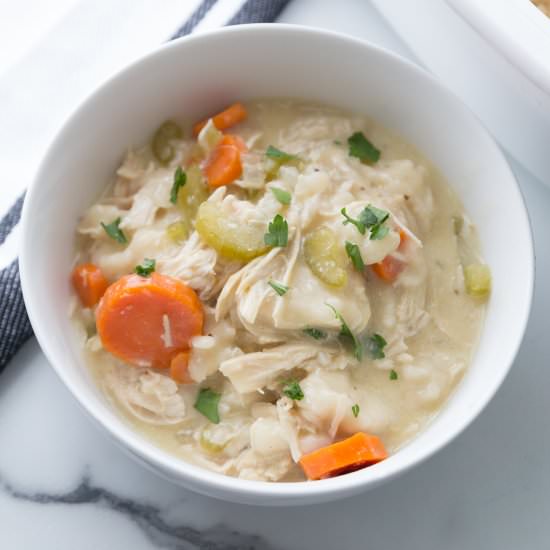 Crockpot Chicken and Dumplings