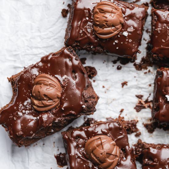 Healthy Fudgy Keto Pumpkin Brownies