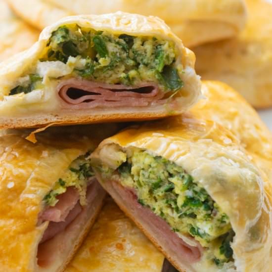 Green Eggs & Ham Breakfast Pockets
