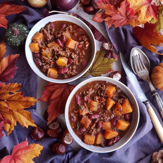 Smoky Chili con Carne with Pumpkin