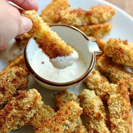 Crispy Baked Zucchini Fries!