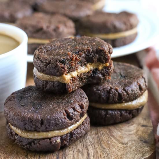 Paleo Chocolate Sandwich Cookies