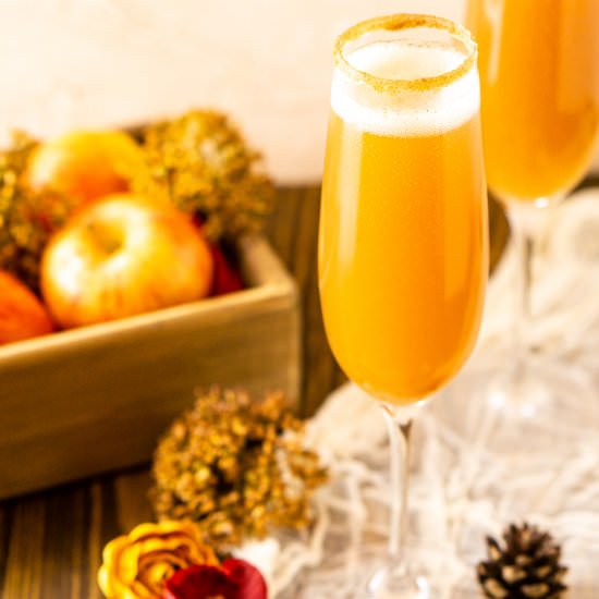 Apple Bellini