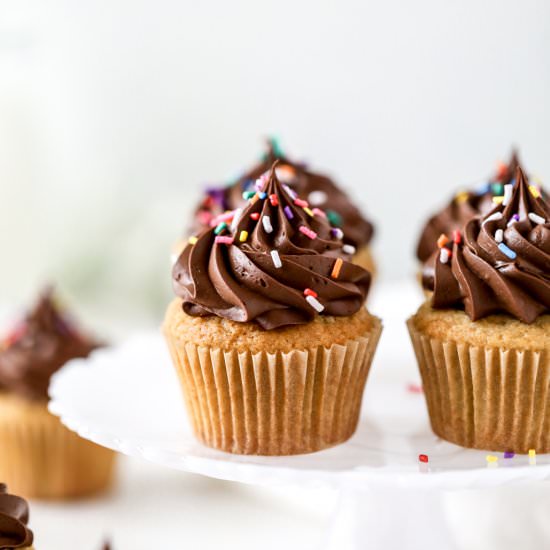 Gluten-free Vanilla Cupcakes