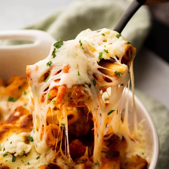 Roasted Red Pepper Baked Ziti