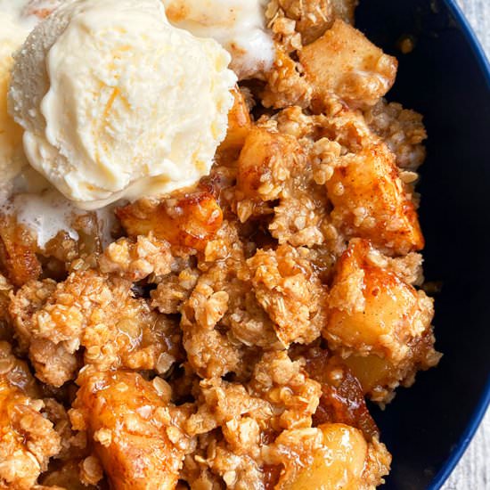 Easy Apple Cobbler