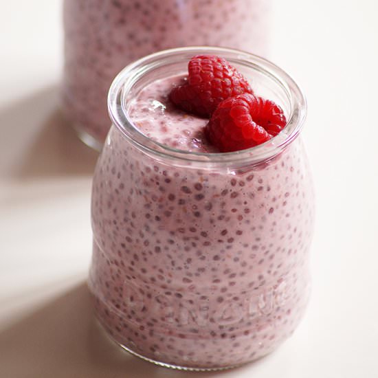 Raspberry Chia Pudding