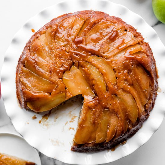 Caramel Apple Upside Down Cake