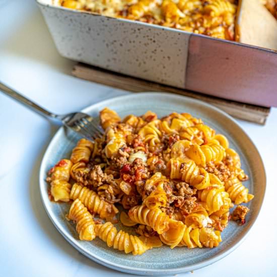 Easiest Ever Bolognese Pasta Bake