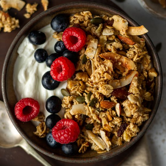 Homemade Crunchy Granola