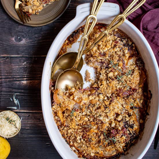 Savory pear gratin