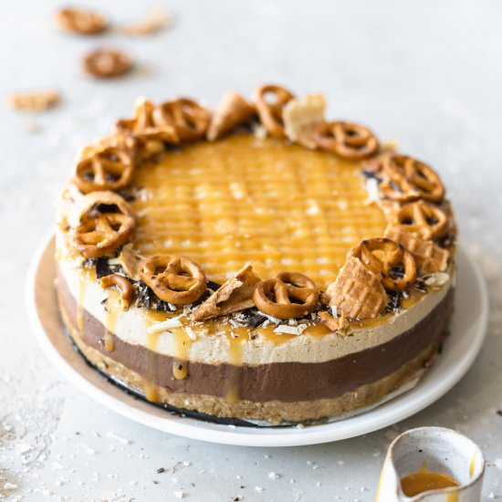 Salted Caramel Chocolate Cheesecake