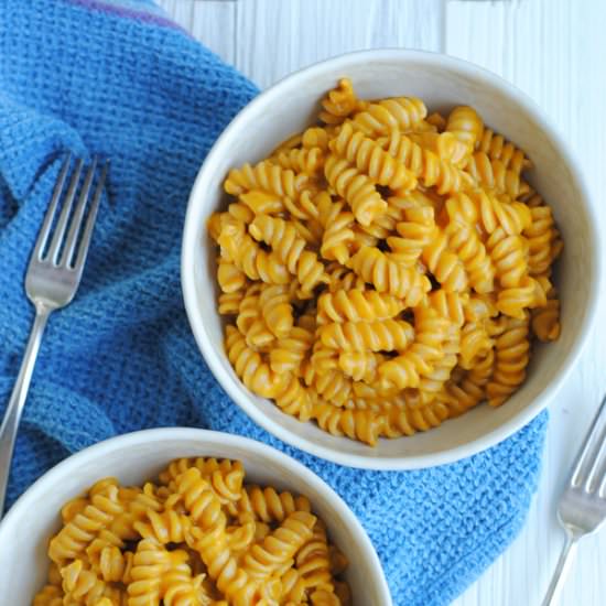 Instant Pot Pumpkin Mac and Cheese