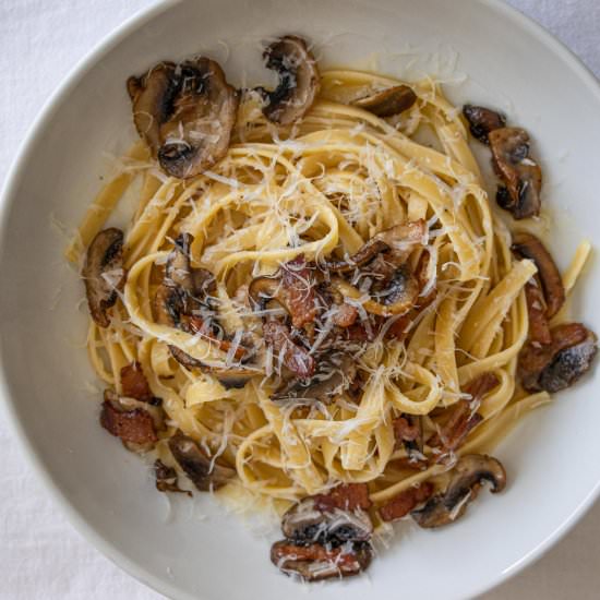 Linguine, Bacon & Mushrooms