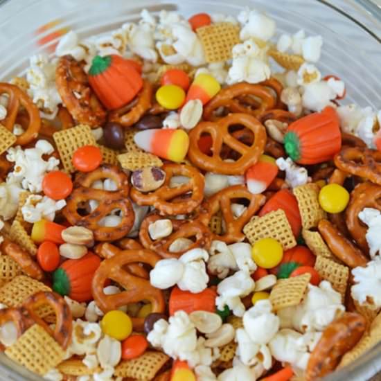 Halloween Snack Mix