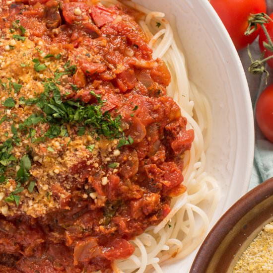 Simple Weeknight Marinara Sauce