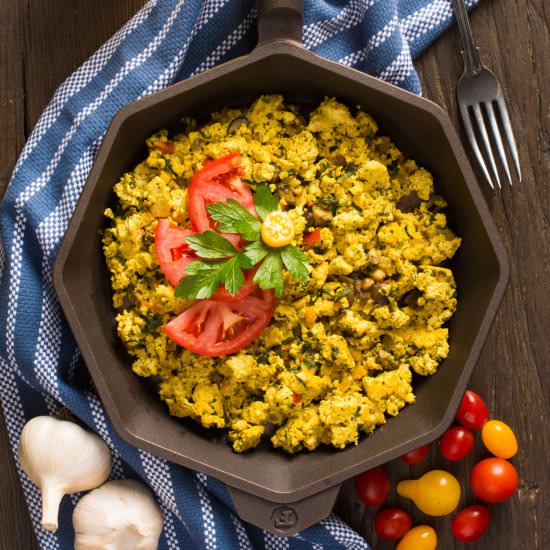 Super Eggy Tofu Scramble