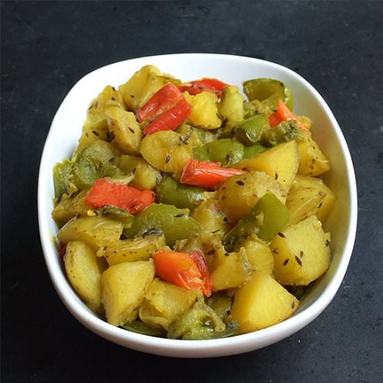 Alu-Mirch Sabzi