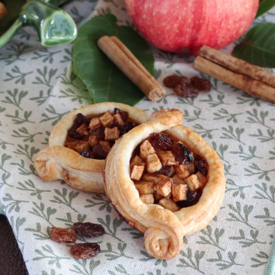 Apple and Cinnamon sweet appetizers