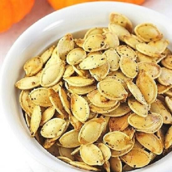 roasted pumpkin seeds