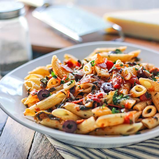 Pepperoni and Olive Penne Pasta
