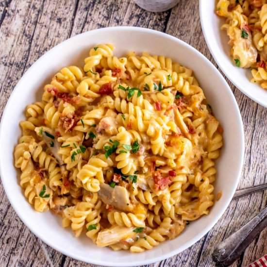 One-Pot Chicken Bacon Ranch Pasta